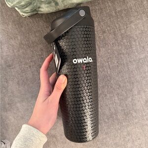 (Brand New w/ Tag) Owala 30oz Freesips Fairway for Days Golf Tumbler